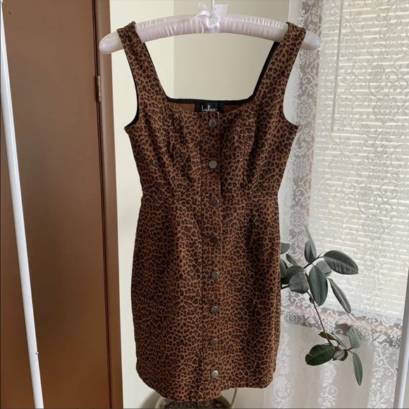 Lulus Leopard Print Button Dress - Picture 1 of 8